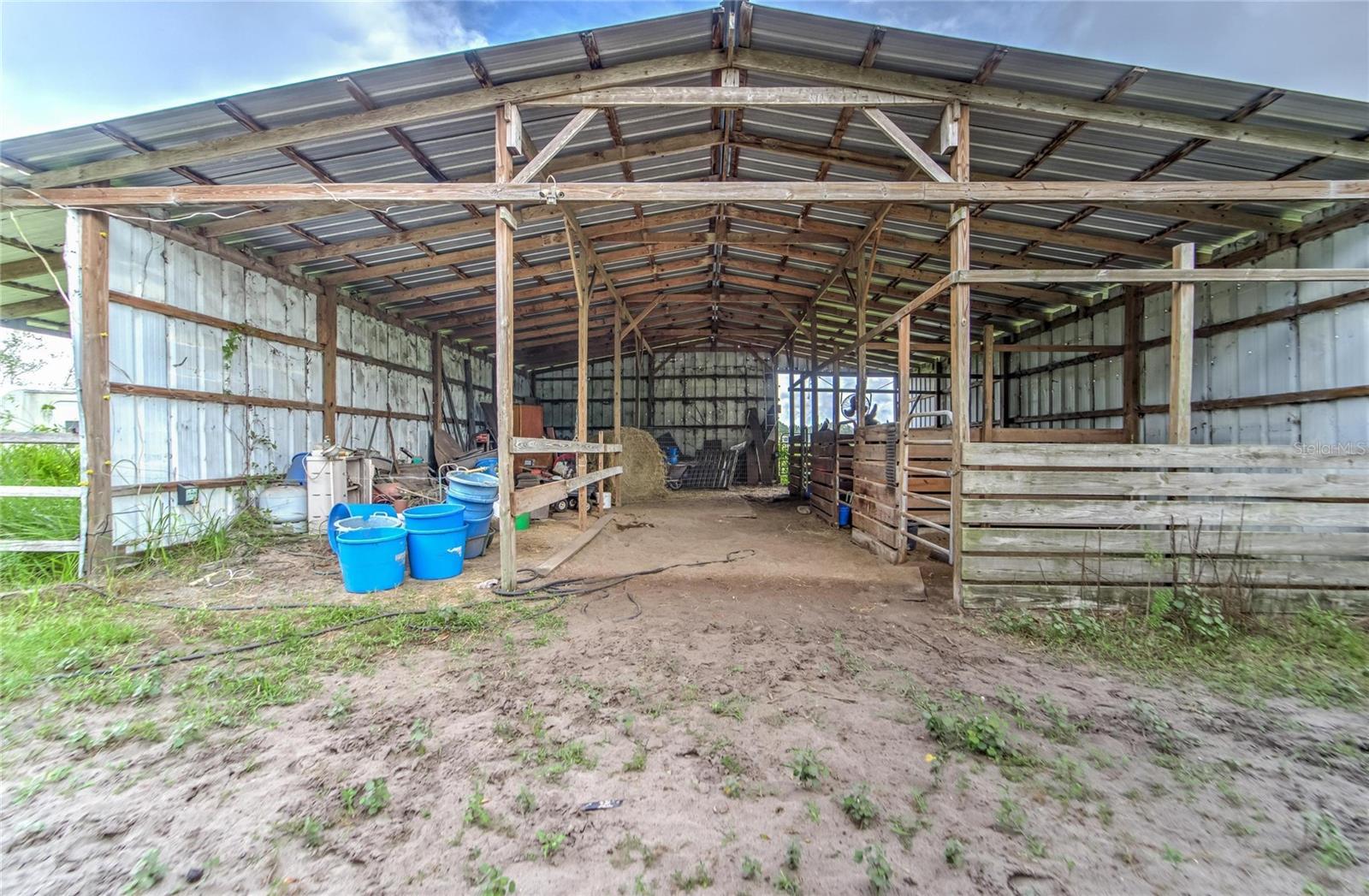19320 GRANGE HALL LOOP