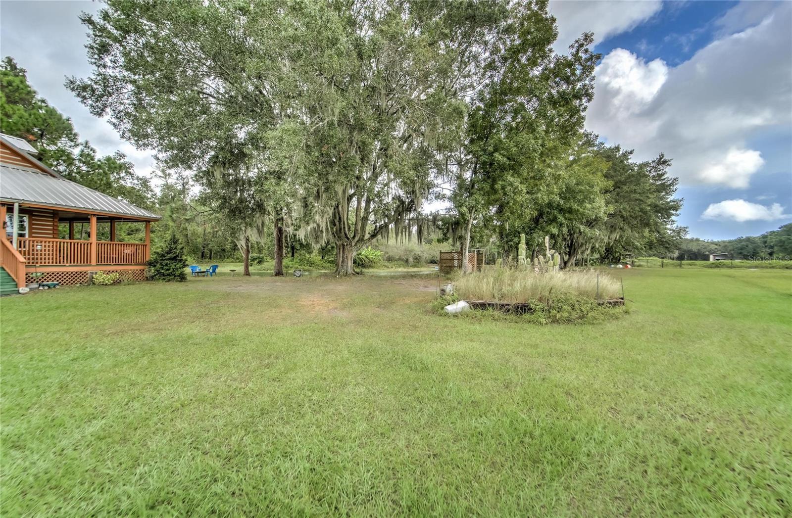 19320 GRANGE HALL LOOP