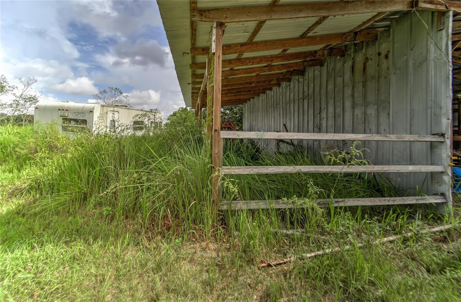 19320 GRANGE HALL LOOP