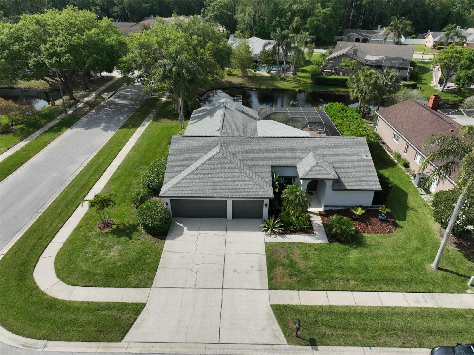 5836 WINDERMERE DR