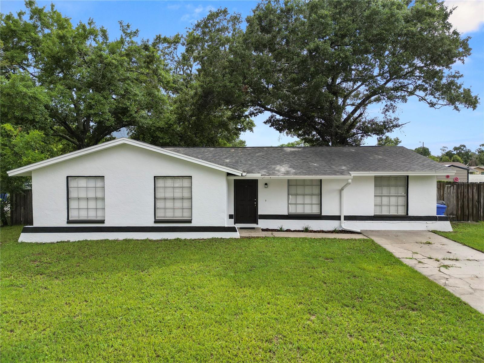 914 SUTHERLAND CIR