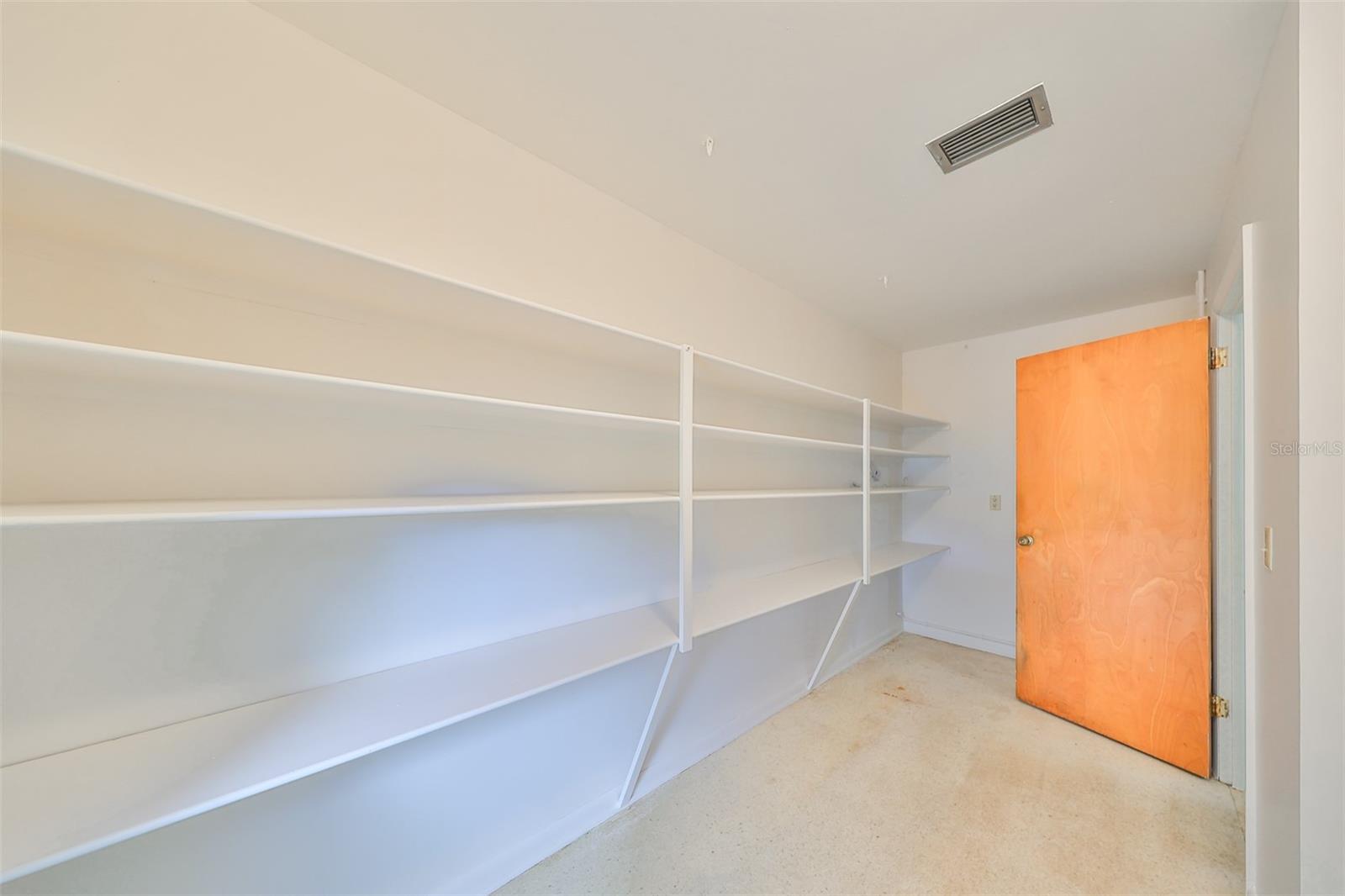 10902 CARROLLWOOD DR