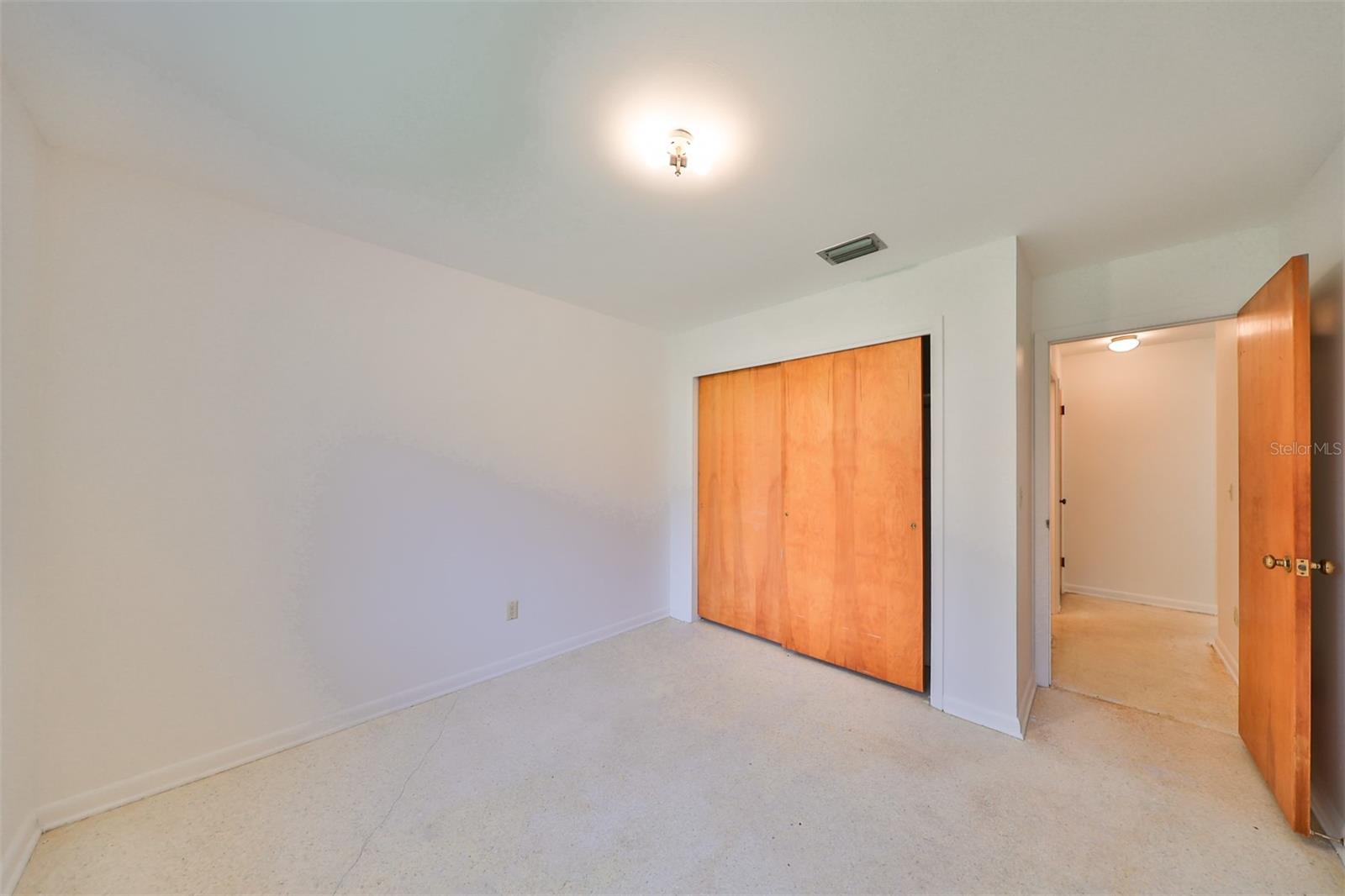 10902 CARROLLWOOD DR