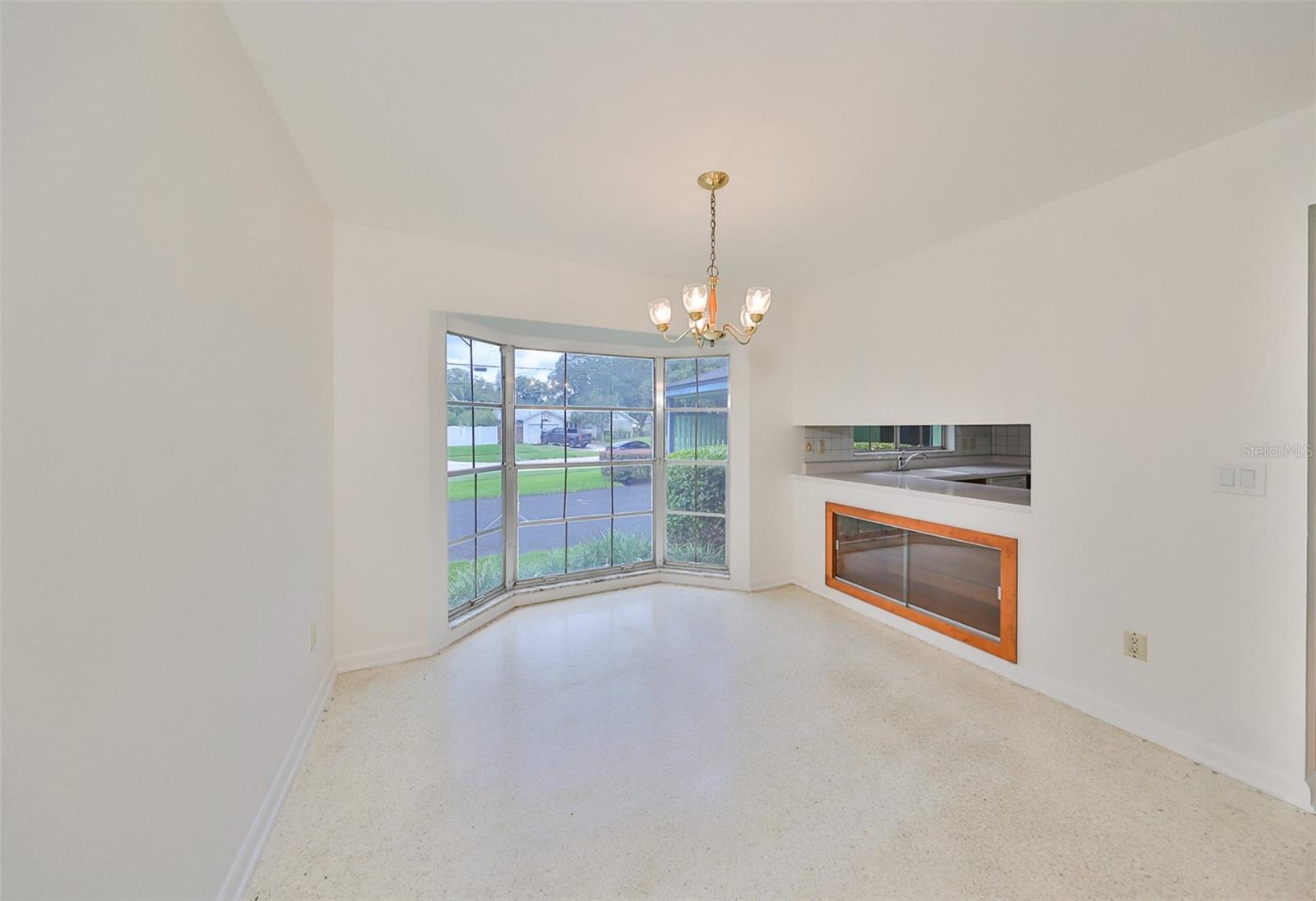 10902 CARROLLWOOD DR