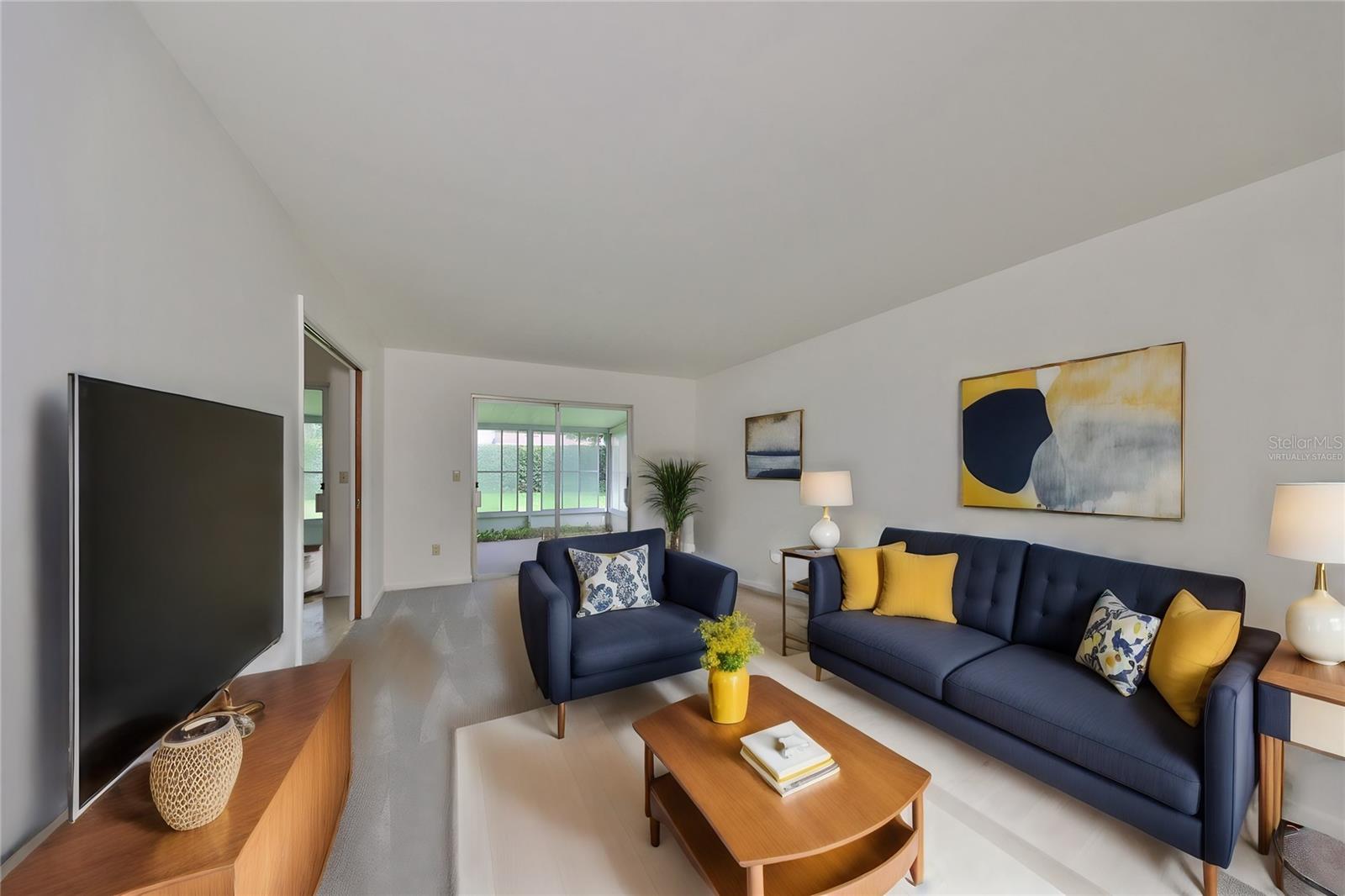 10902 CARROLLWOOD DR
