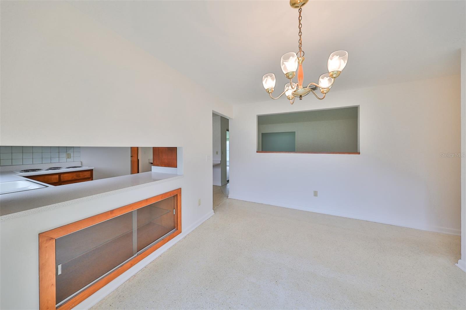10902 CARROLLWOOD DR