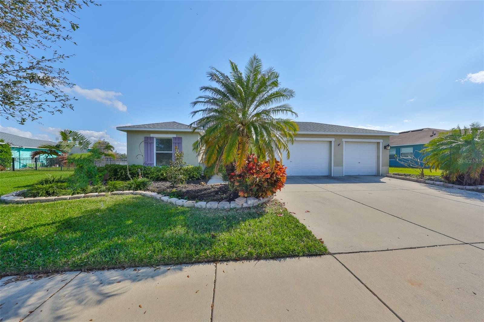 5440 SANDY SHELL DR
