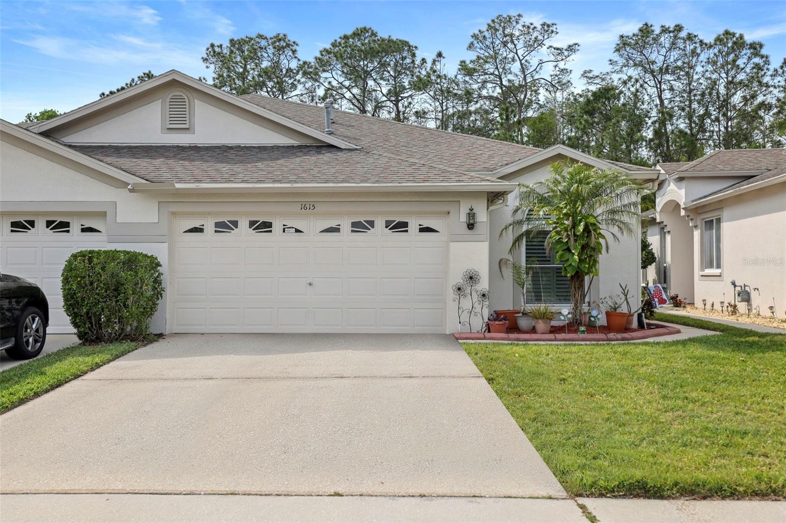 1615 SASSAFRAS DR