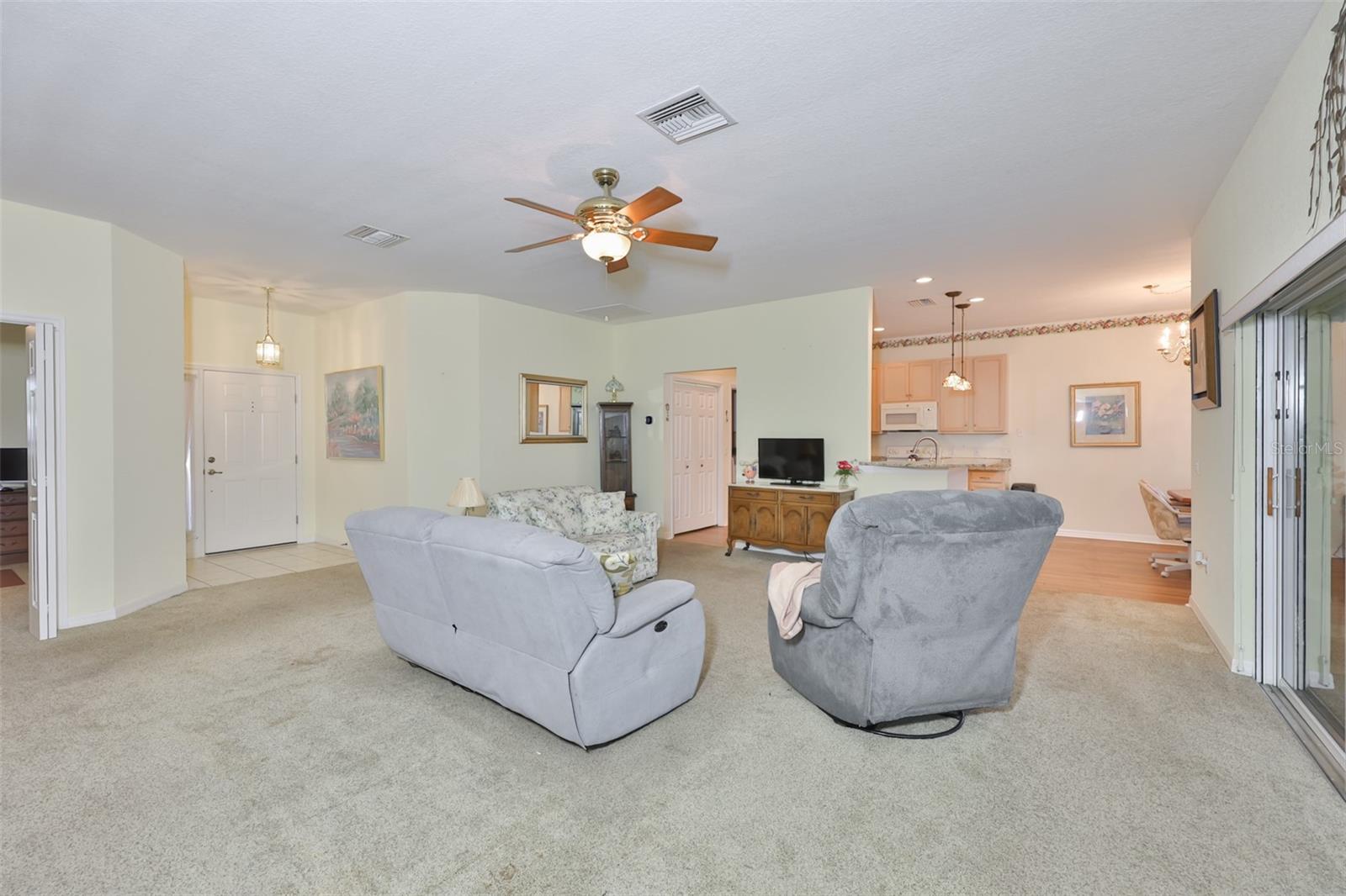 4465 STRATHMORE DR
