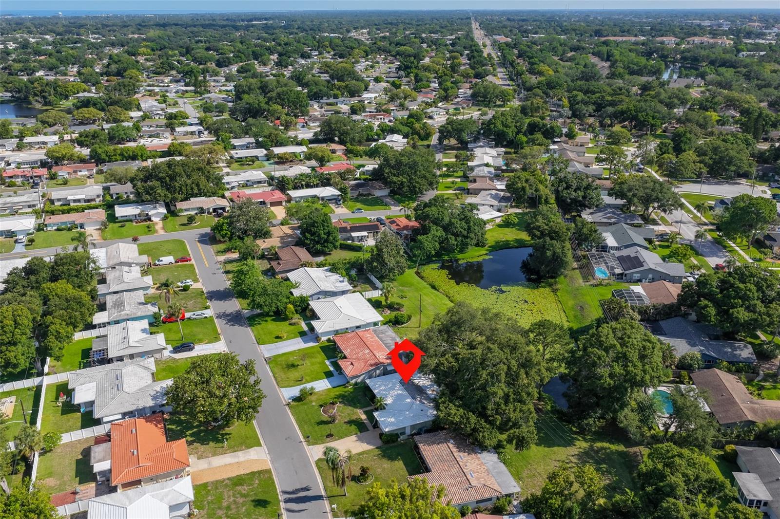 2335 SURREY LN