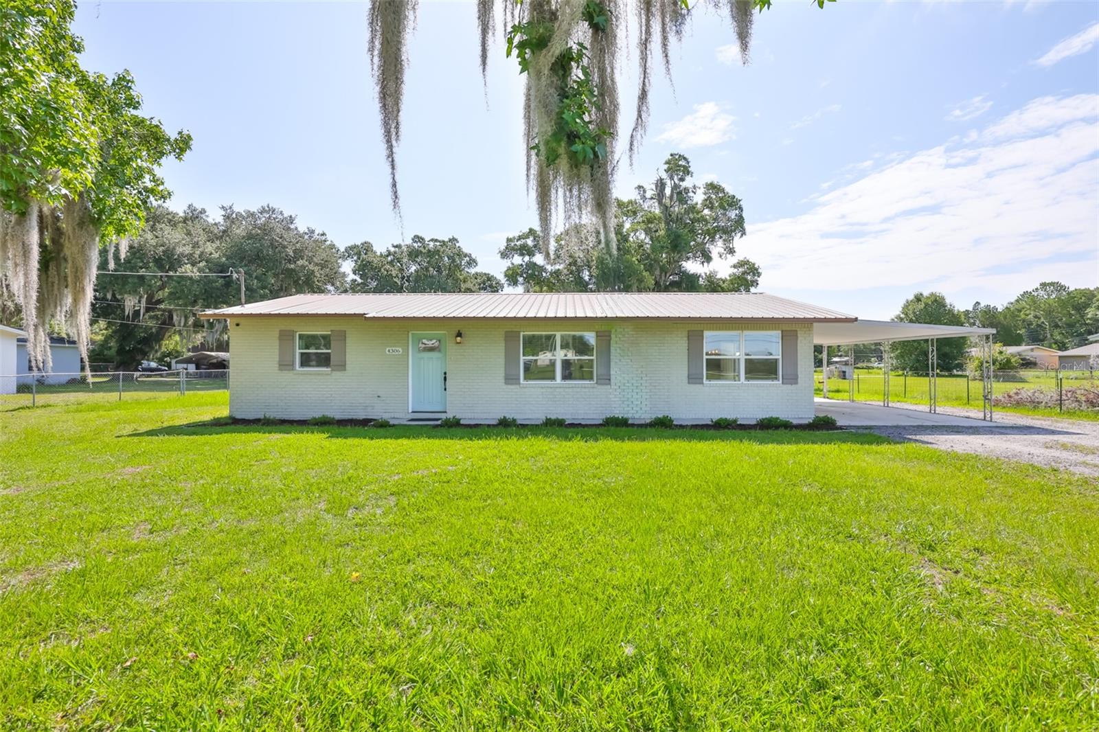 4306 STRAUSS RD