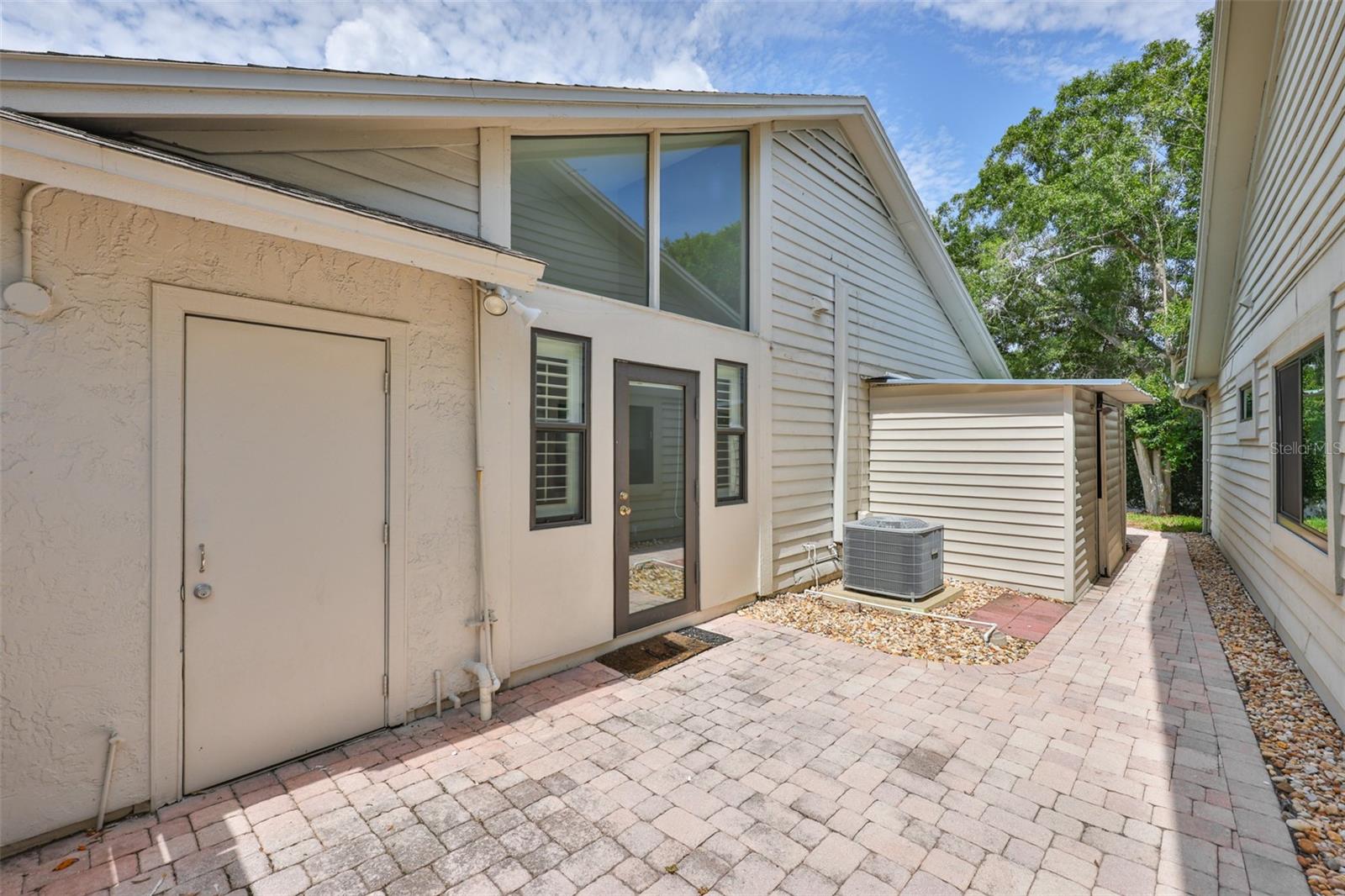 14651 VILLAGE GLEN CIR
