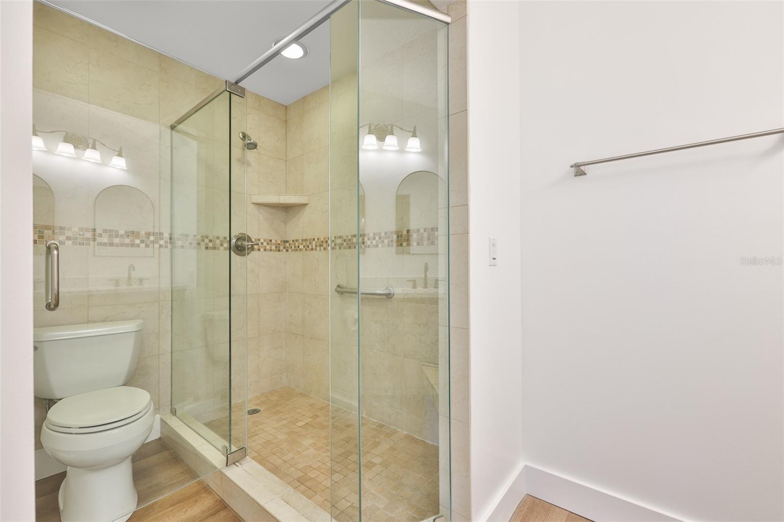 14651 VILLAGE GLEN CIR