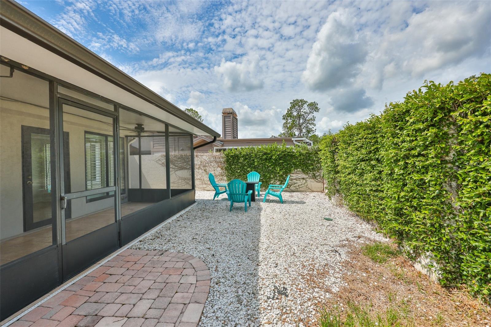 14651 VILLAGE GLEN CIR