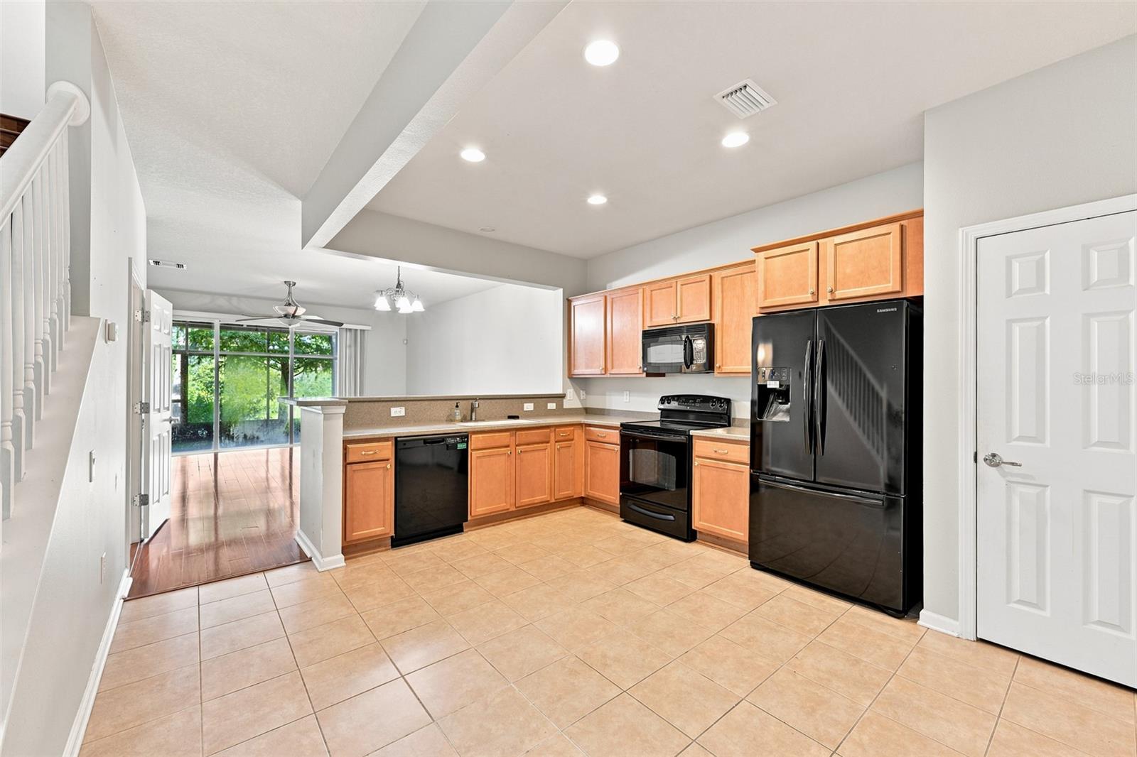 2109 WILD GRAPE PL