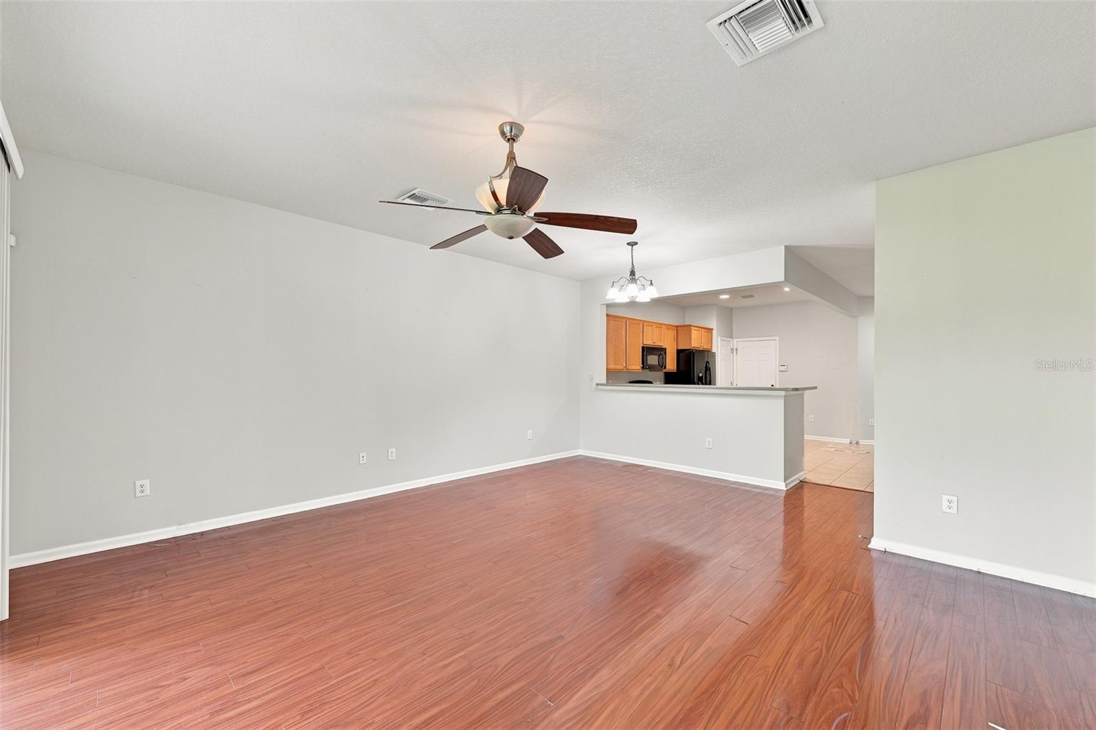 2109 WILD GRAPE PL