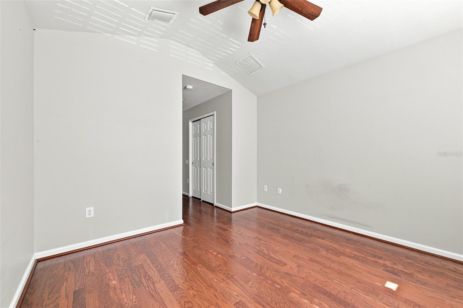 2109 WILD GRAPE PL