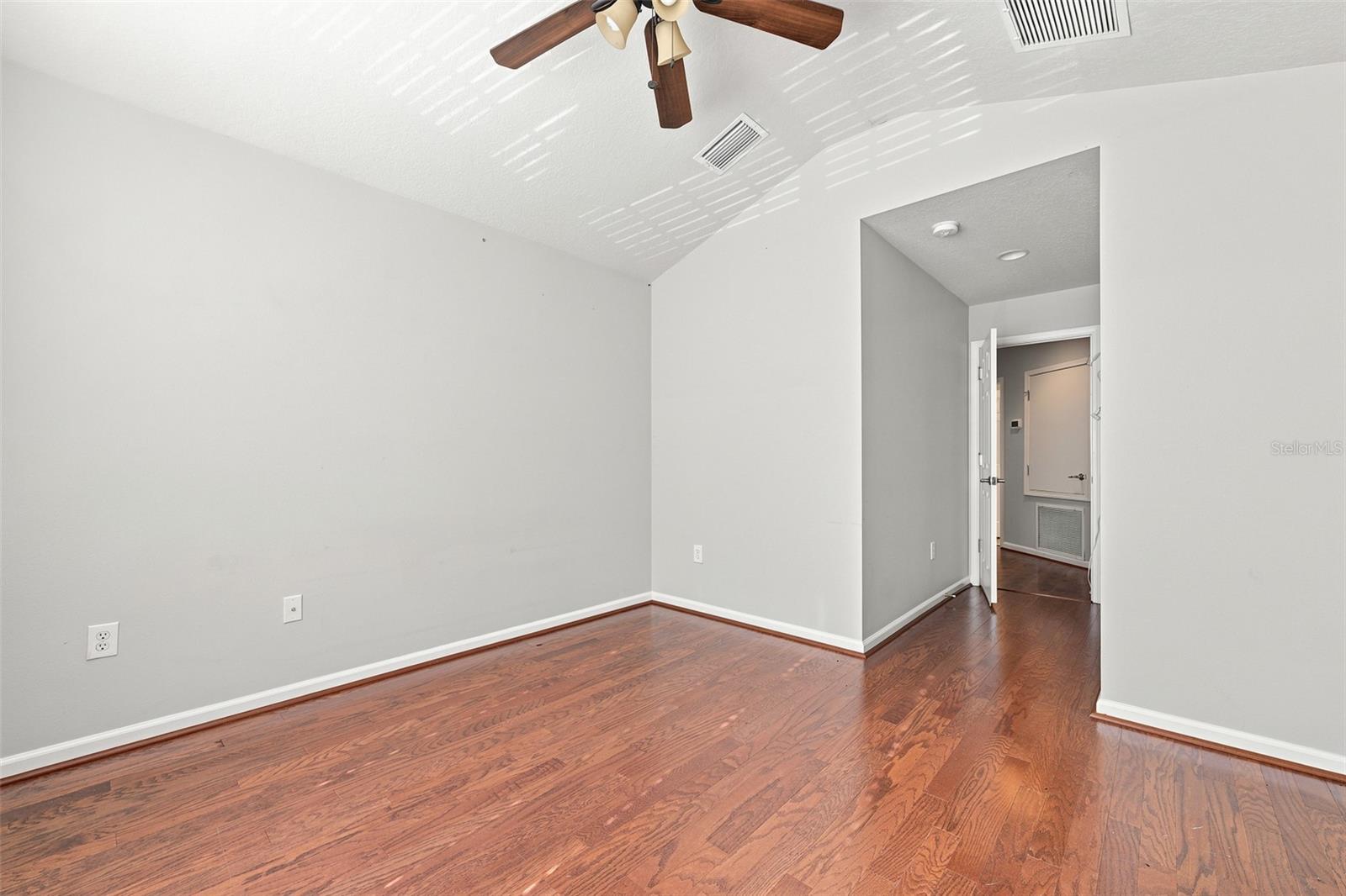 2109 WILD GRAPE PL