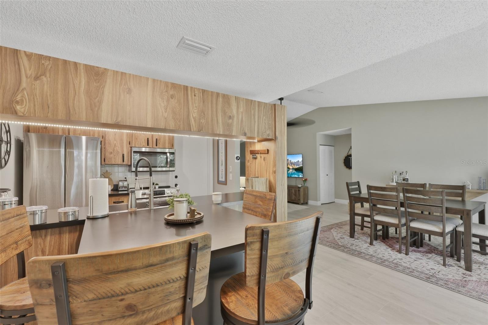 2186 MARSHALL DR #2186