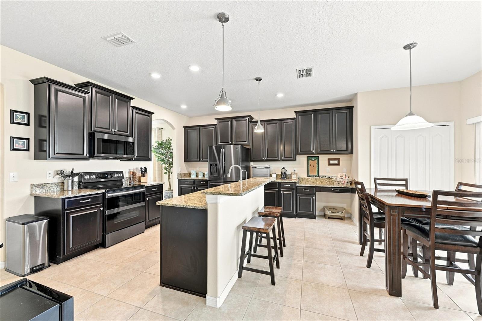 12335 BALLENTRAE FOREST DR