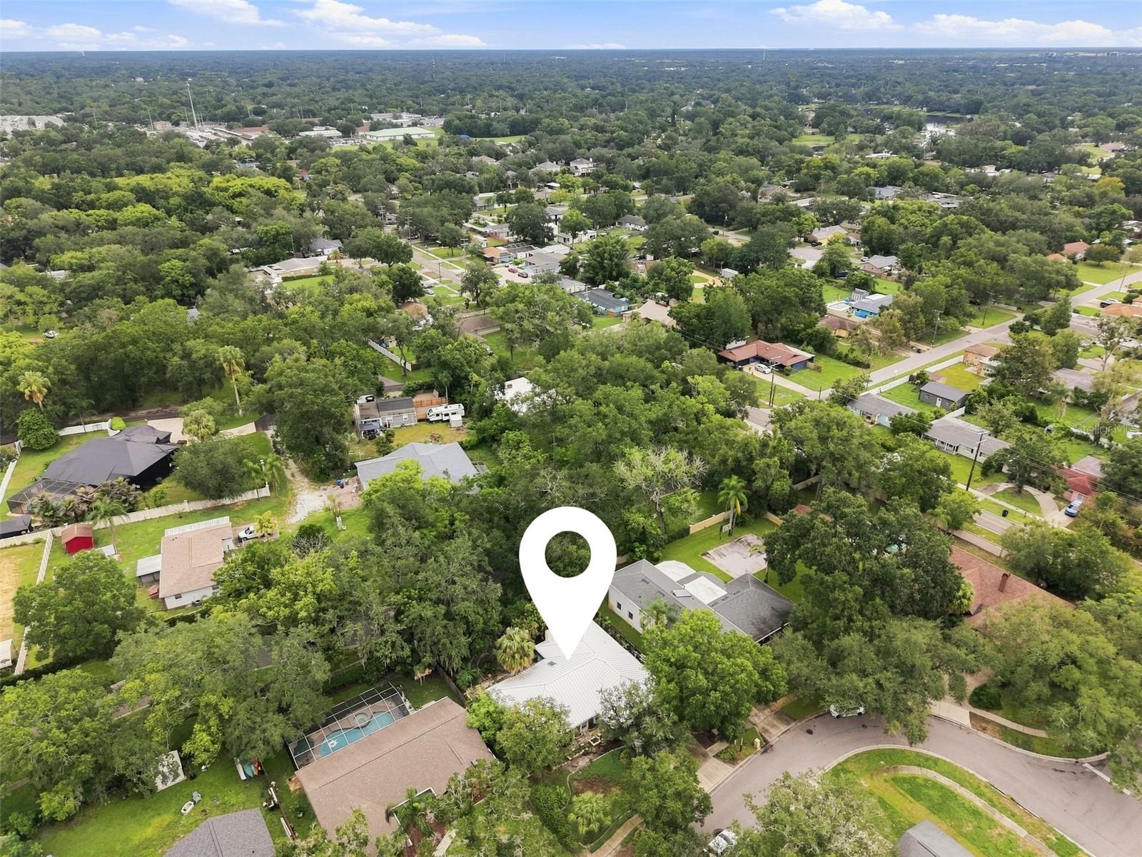 2107 W FORE DR