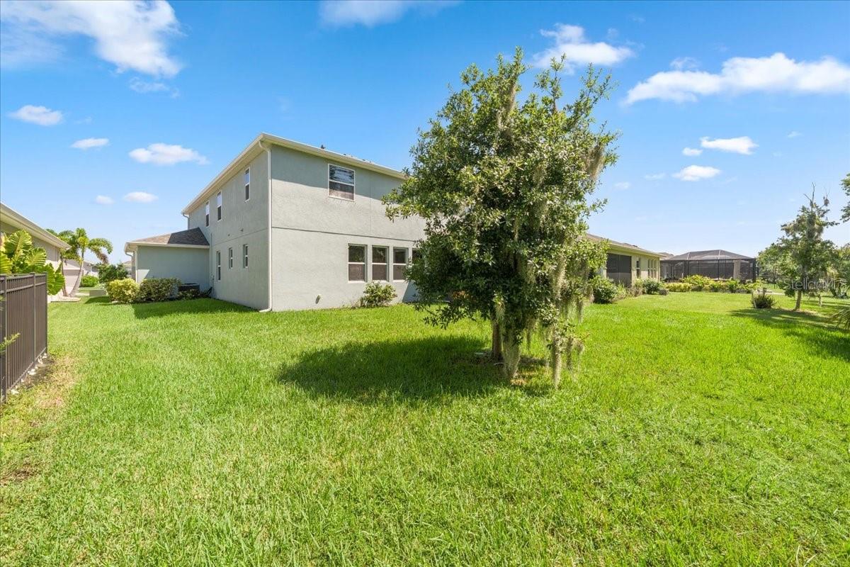 5715 HEVENA CT