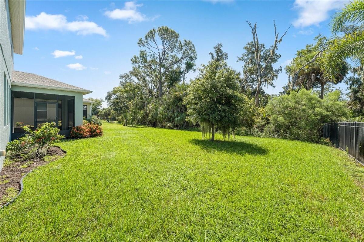 5715 HEVENA CT