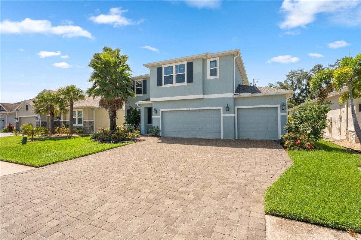5715 HEVENA CT