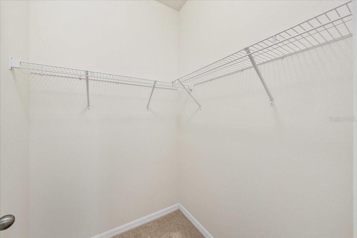 5715 HEVENA CT