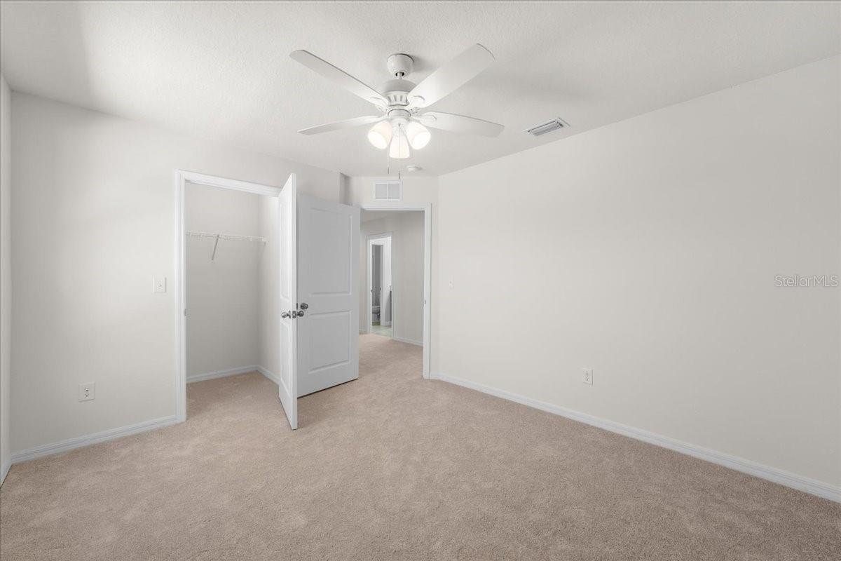 5715 HEVENA CT