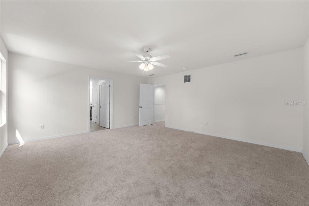 5715 HEVENA CT