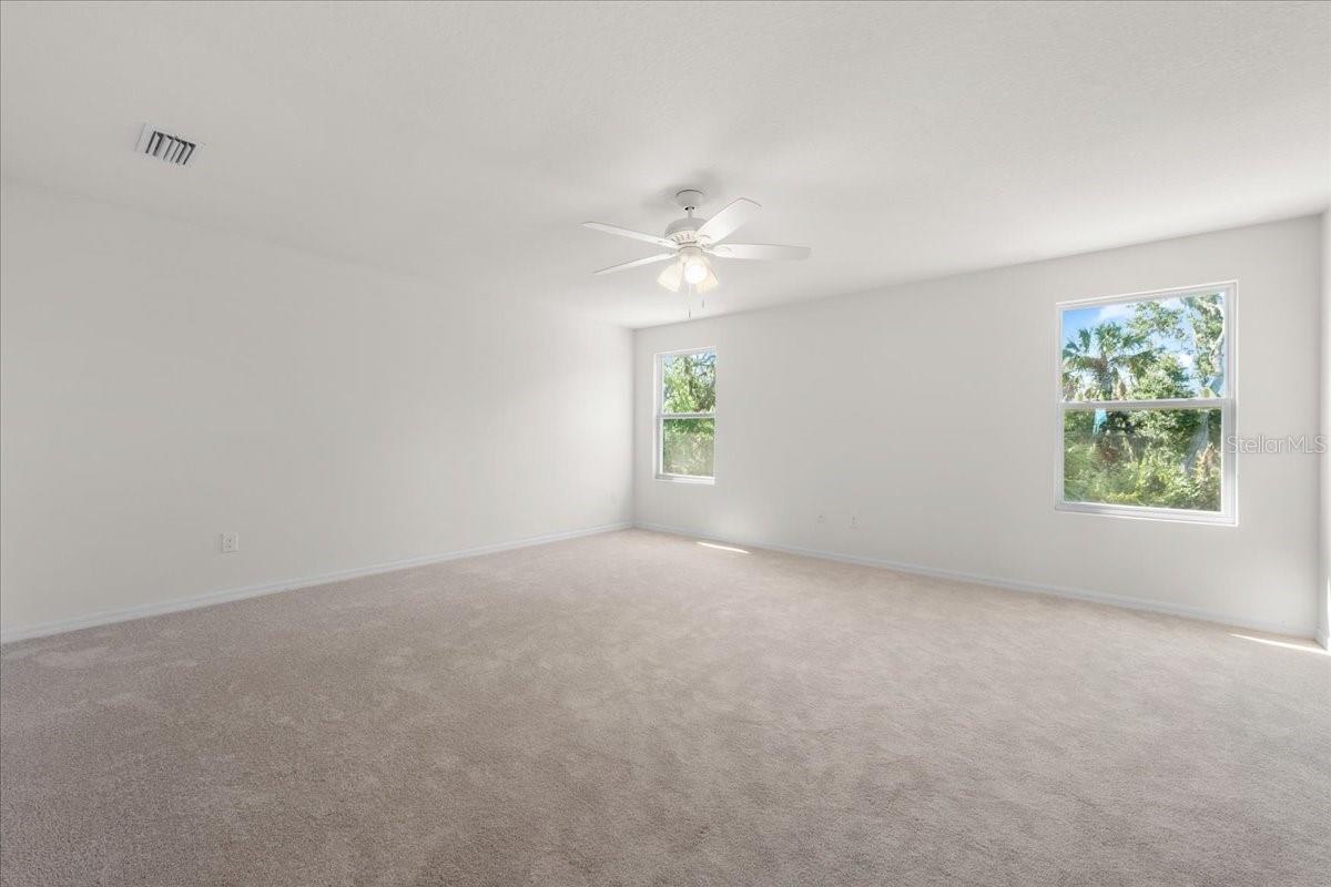 5715 HEVENA CT