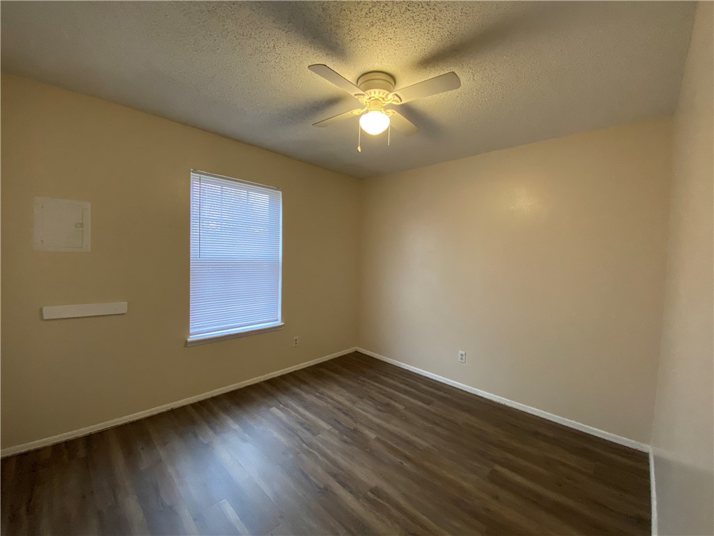 1820 W Twin Springs Street 16