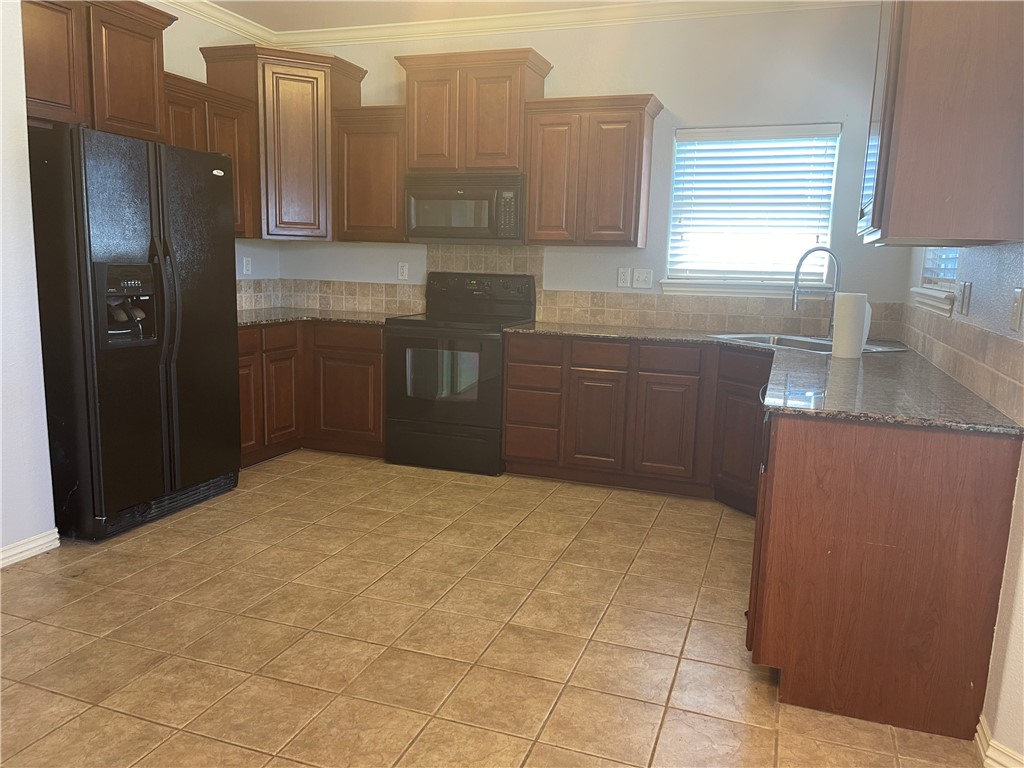 1902 SW Aspen Street