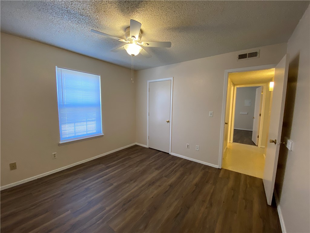 1820 W Twin Springs Street 12