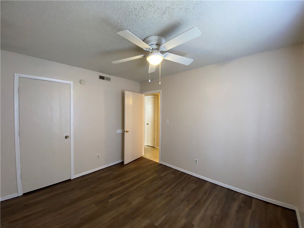 1820 W Twin Springs Street 12