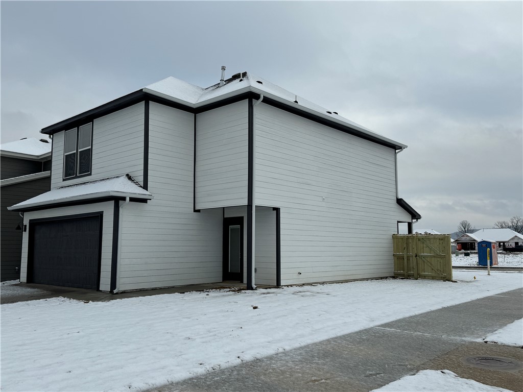 275 S Harrogate Lane