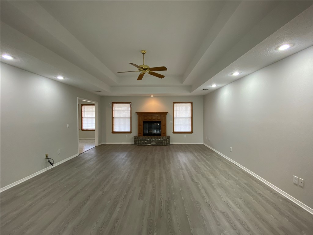1003 E Dyke Road