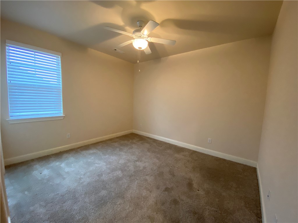 2106 SW Huntwick Avenue