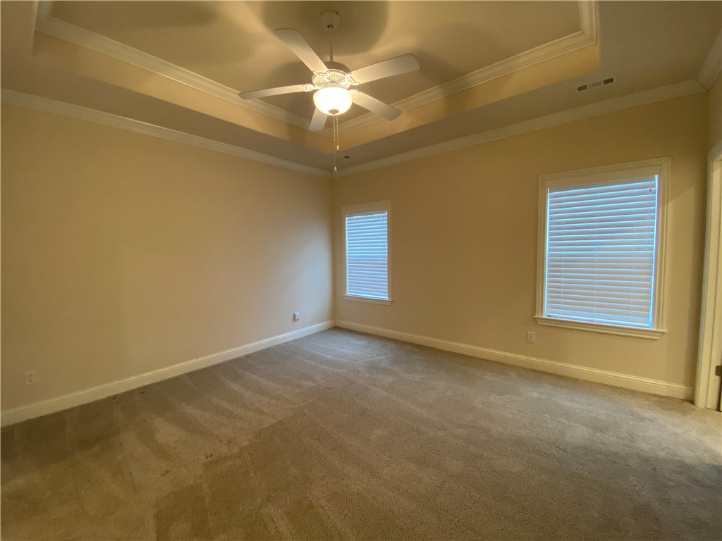 2106 SW Huntwick Avenue