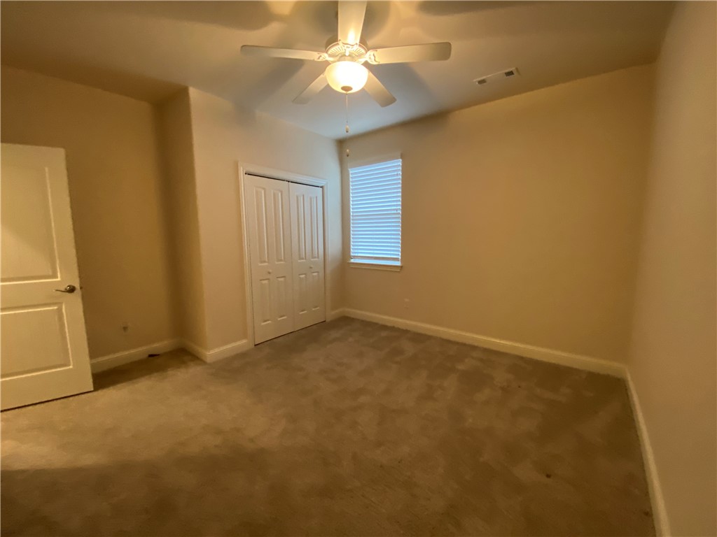 2106 SW Huntwick Avenue