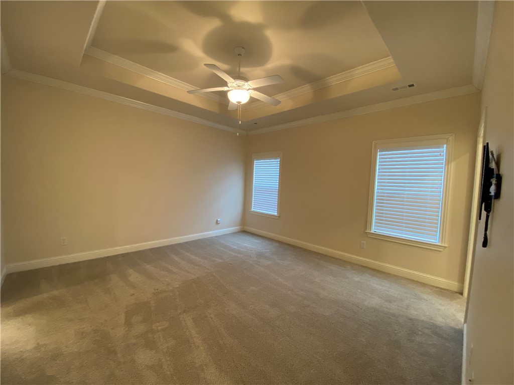 2106 SW Huntwick Avenue