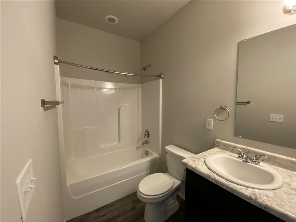 6407 SW Warrington Road