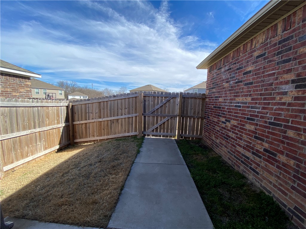 6407 SW Warrington Road