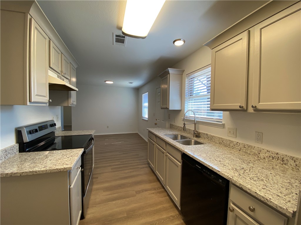 2304 W Spruce Street