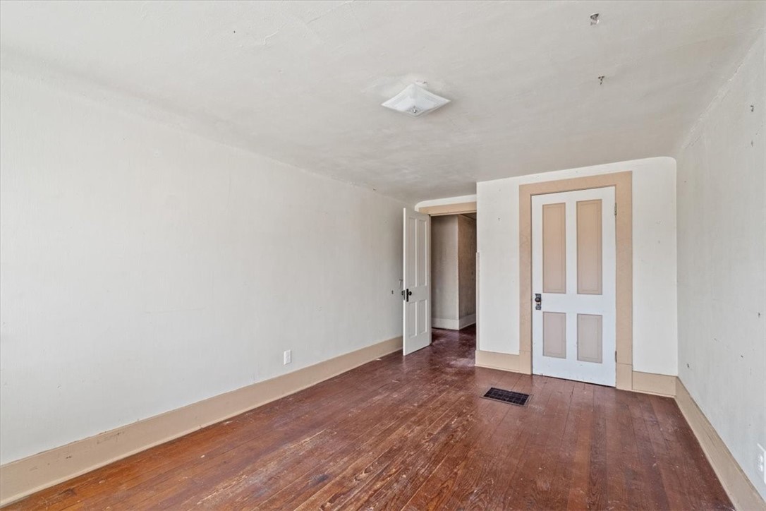 1006 S Arkansas Street