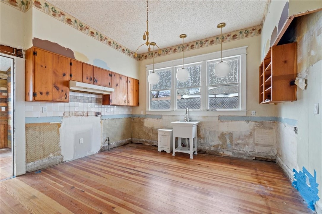 1006 S Arkansas Street