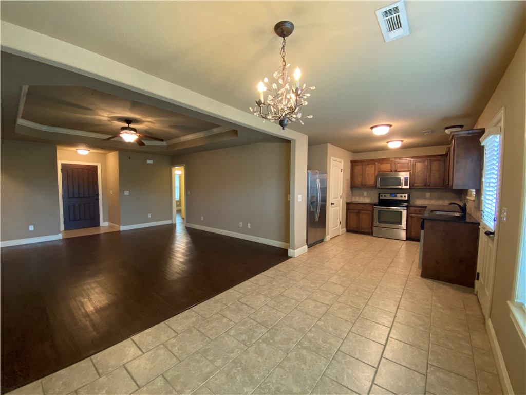 2411 S 11th Place