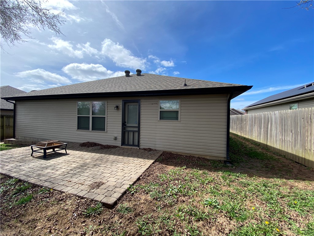 2411 S 11th Place