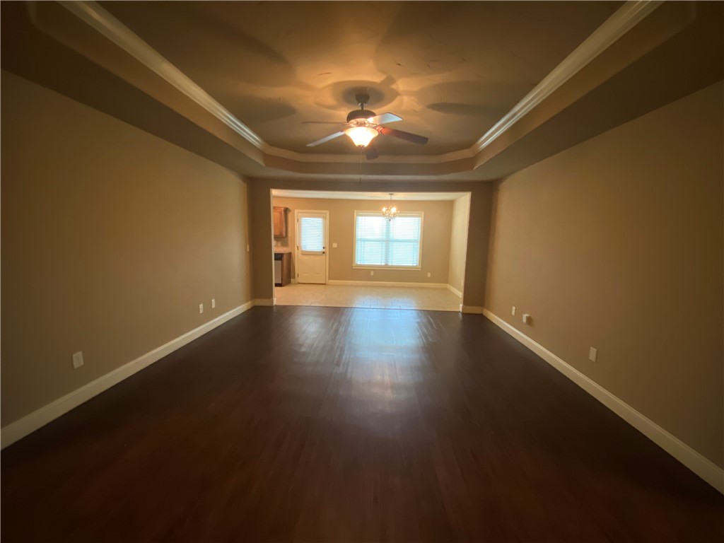 2411 S 11th Place
